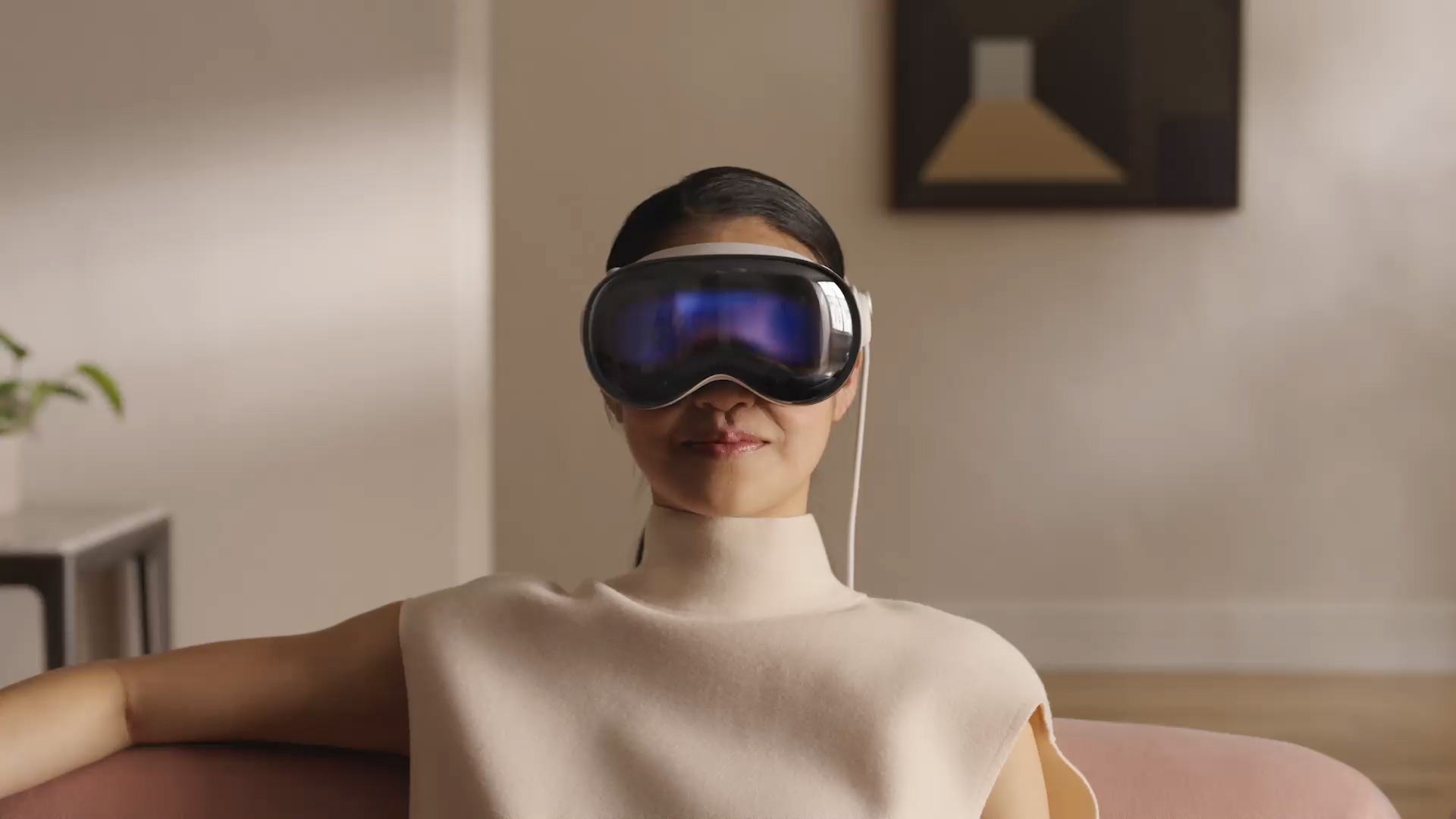 Apple Vision Pro: почему устройство чуть не стало Reality Pro и что это значит для владельцев